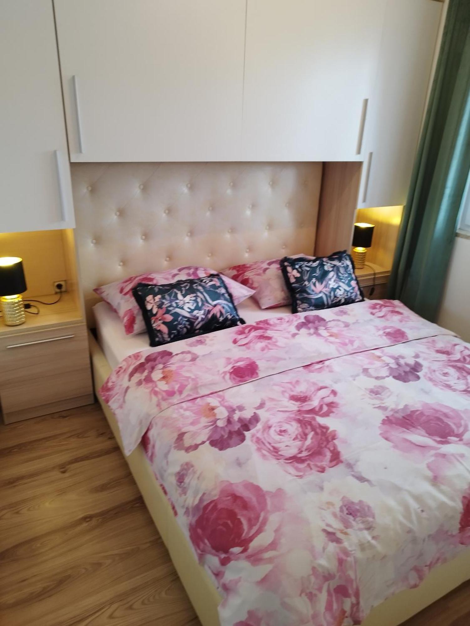 Memic 100m Od Mora Apartment Porec